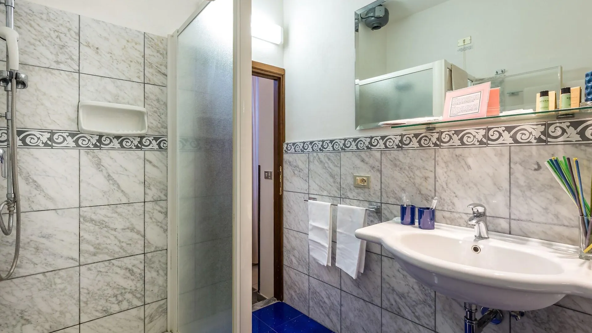 **  Hotel Collodi Firenze Italy